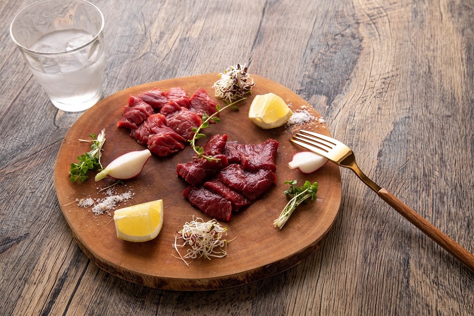 馬刺しギフトを購入しよう！馬刺しの保存方法や賞味期限を解説！